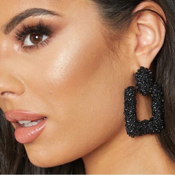 Black Textured Statement Earrings - Picture 3 of 6